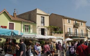 We add market days to our itineraries - Provence